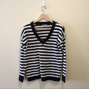 Gap Sweater Size S